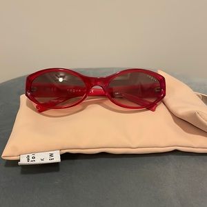 Red MBB sunglasses - Vogue Eyewear